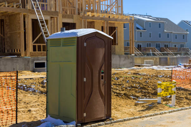 Porta potty delivery and setup in Riverside, UT